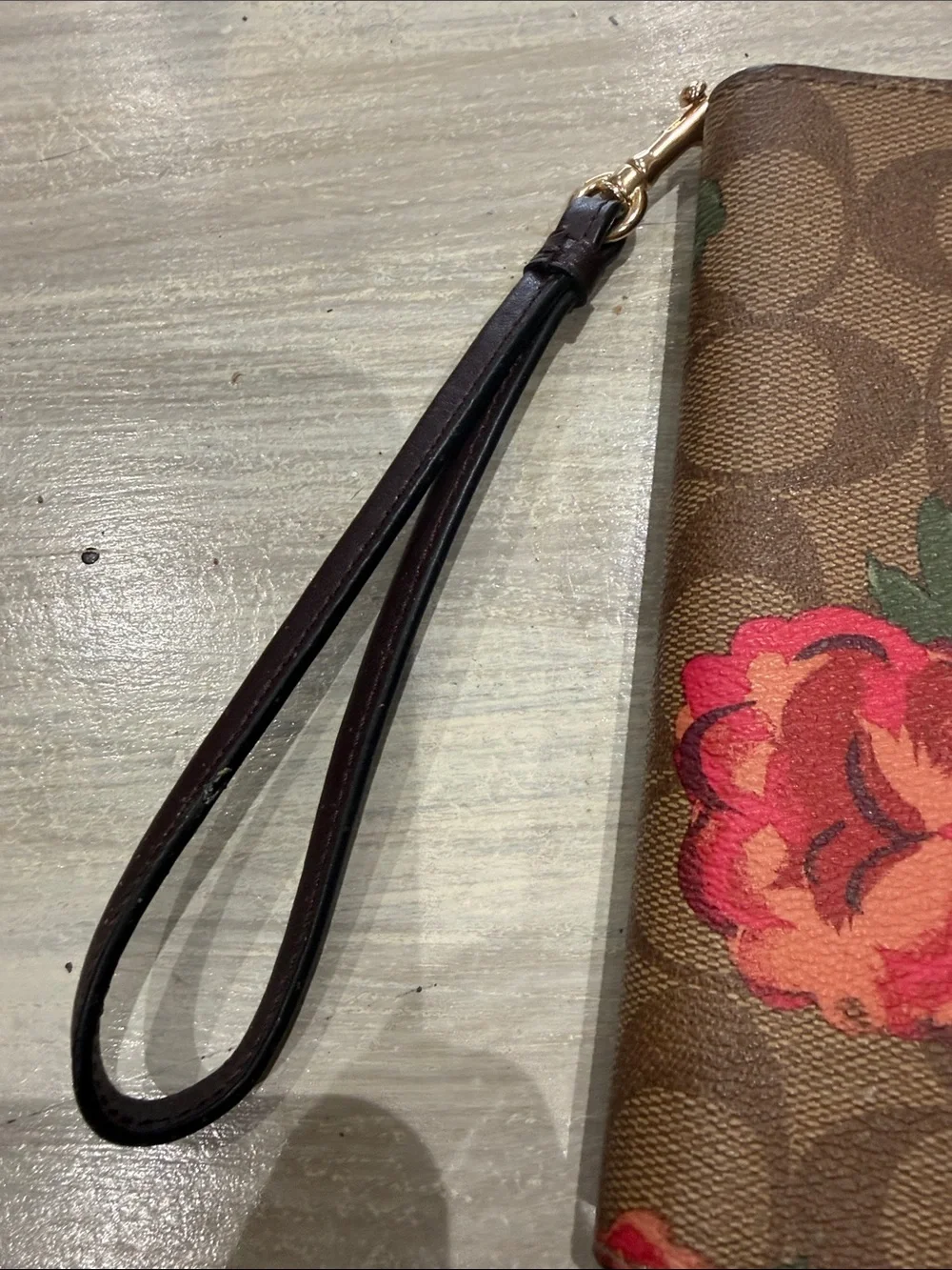 Coach Brown Signature Floral Wristlet IPhone XS/S Case with Red Roses